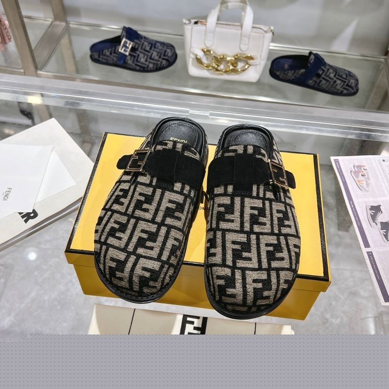 F**di slippers